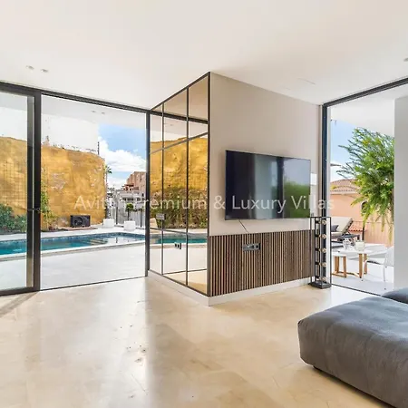 וילה Avitan Premium & Luxury אדחה