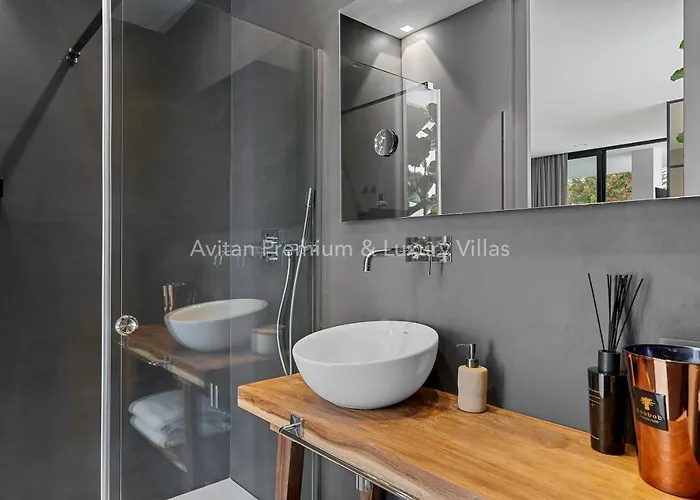 Avitan Premium & Luxury Вилла